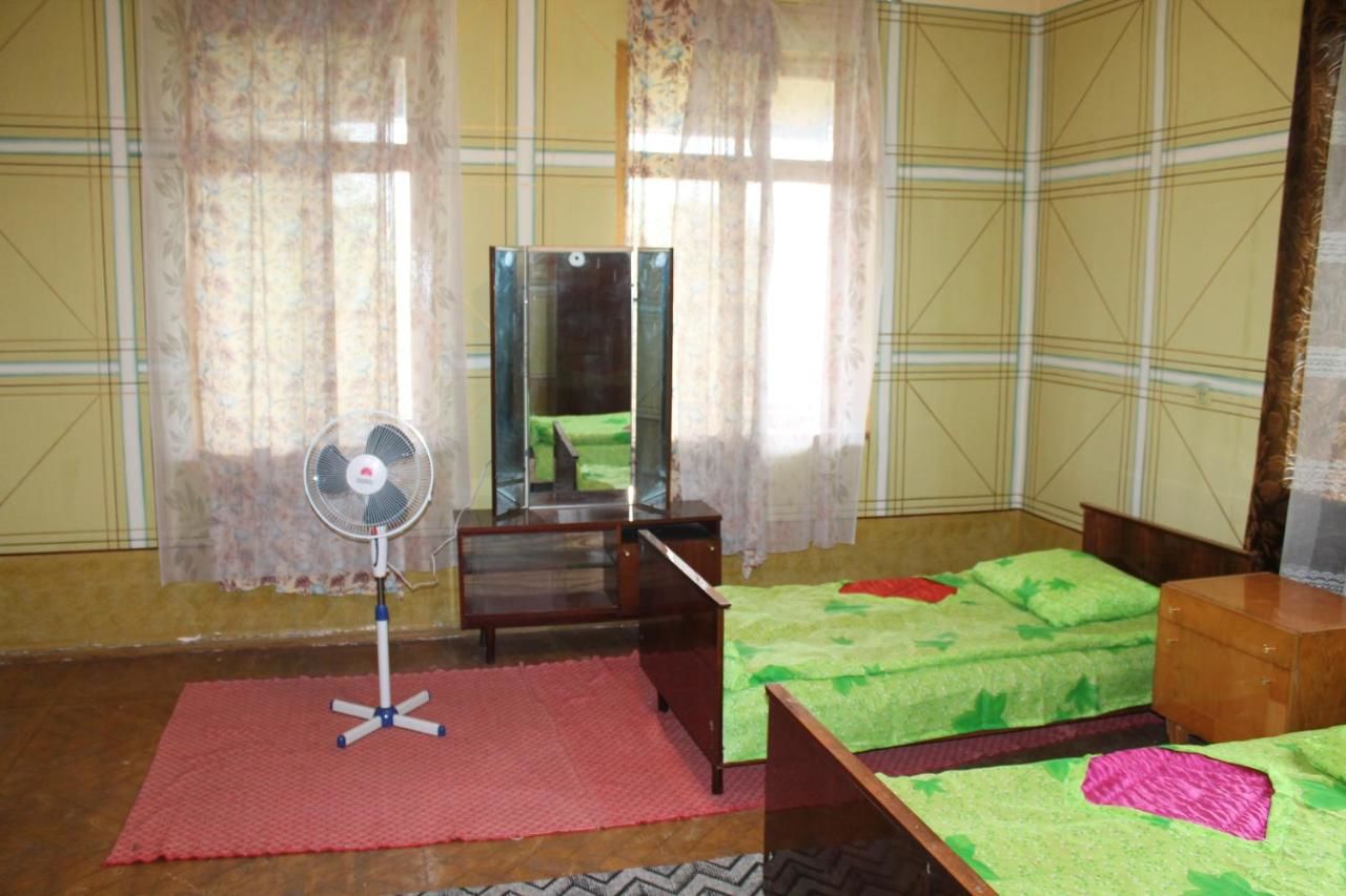 Проживание в семье Green Homestay Bagdatʼi-28